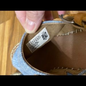 Tom’s women’s denim wedges